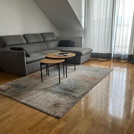 Spansko View -Comfy Apartment Zagreb Extérieur photo